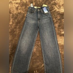 High Loose Levi Jean